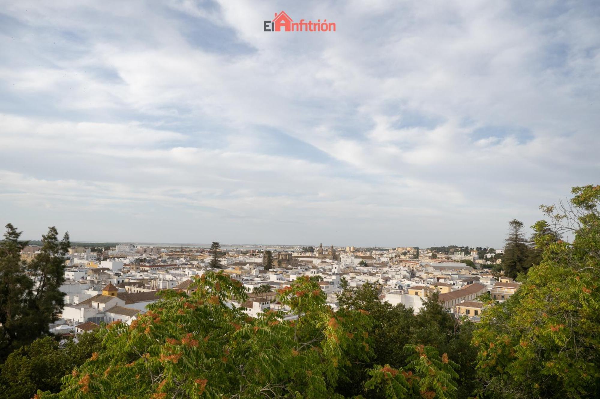 El Anfitrion - Mirador En Casco Antiguo Con Parking